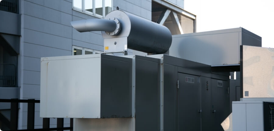 非常用発電機の写真